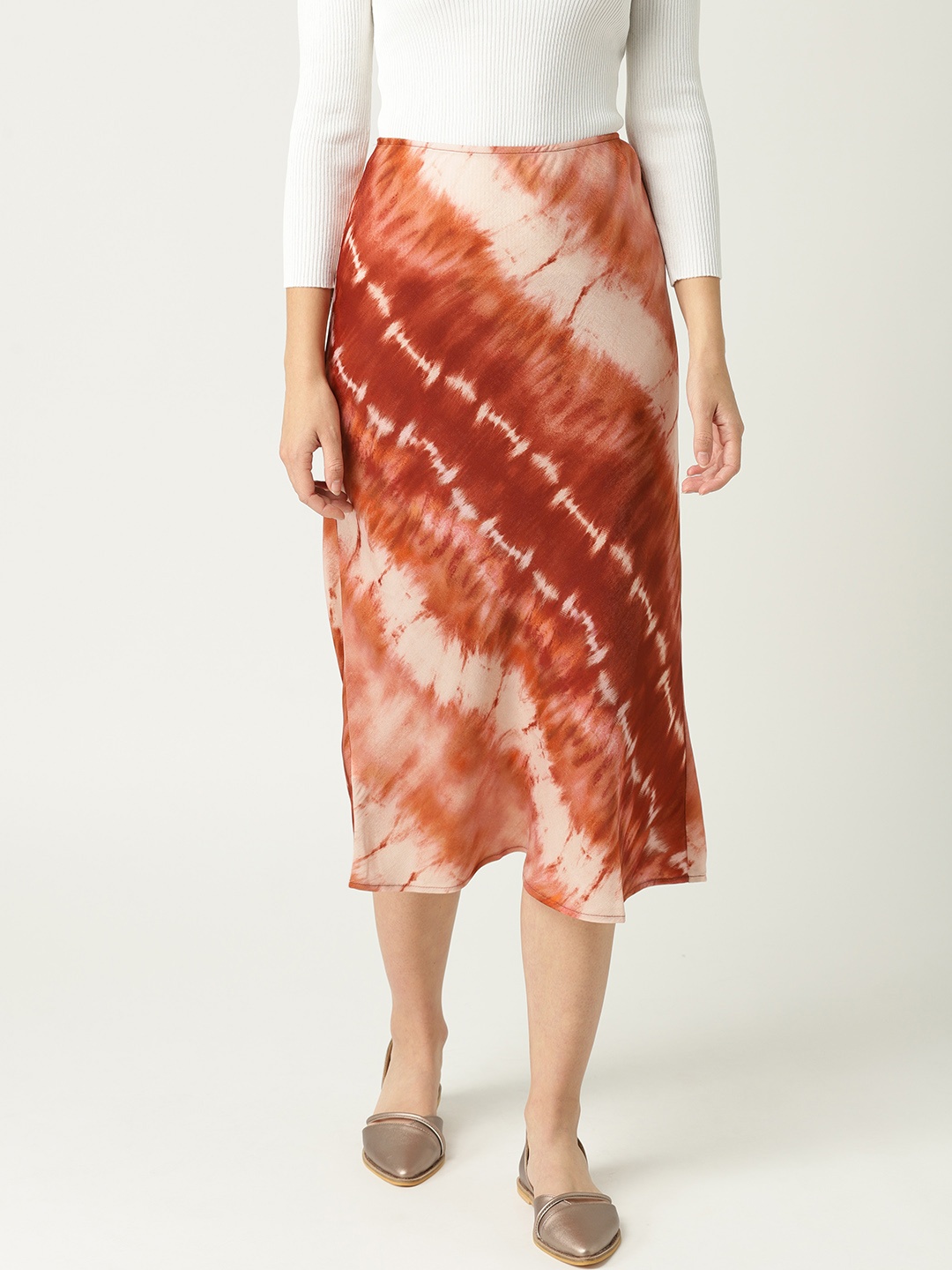 

MANGO Women Rust Brown & Peach-Coloured Dyed Straight Midi Skirt With Satin Finish
