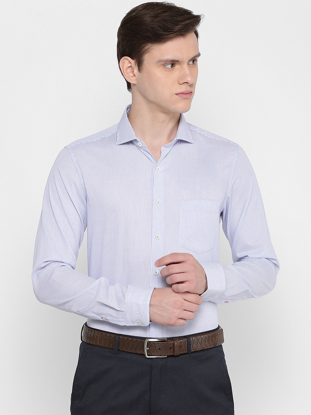 

SIMON CARTER LONDON Men Blue Slim Fit Printed Casual Shirt