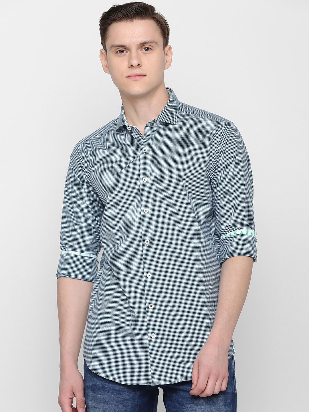 

SIMON CARTER LONDON Men Green Slim Fit Checked Casual Shirt
