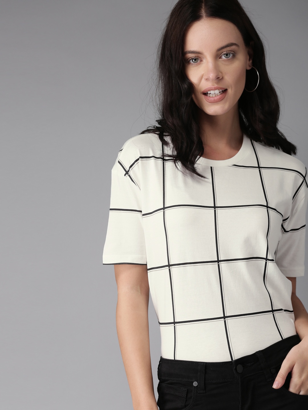 

HERENOW Women Off-White Black Checked Round Neck Pure Cotton T-shirt