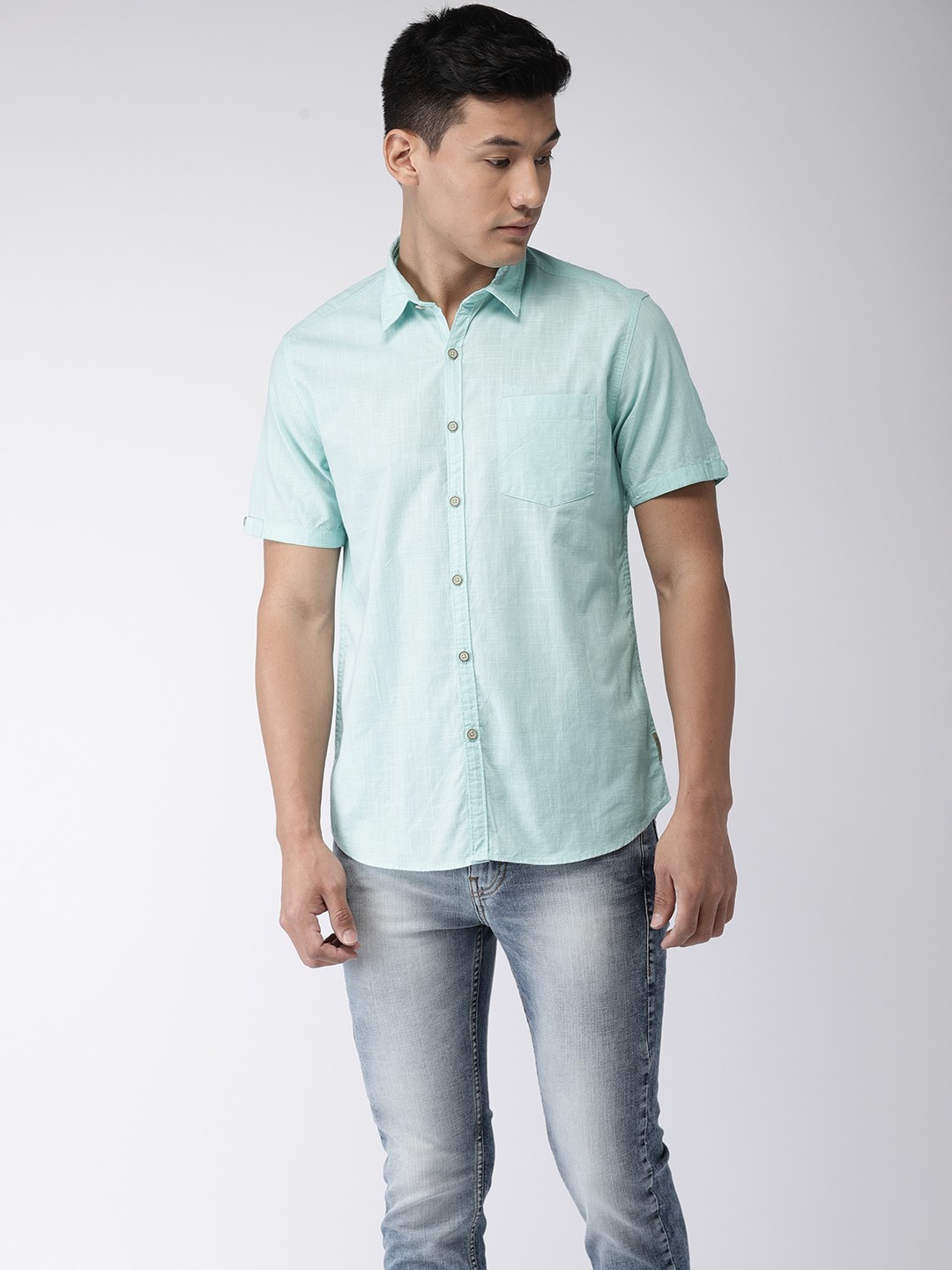 

Flying Machine Men Sky Blue With Green Tinge Regular Fit Solid Casual Shirt