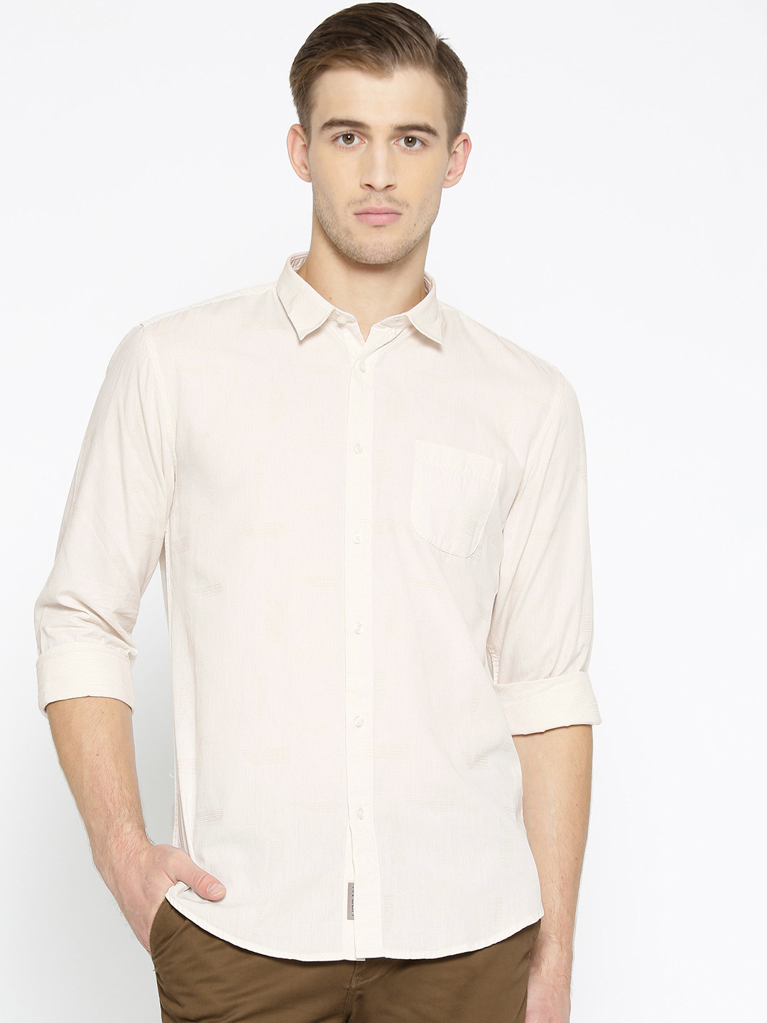 

Blackberrys Men Cream-Coloured Trim Skinny Fit Self Design Casual Shirt
