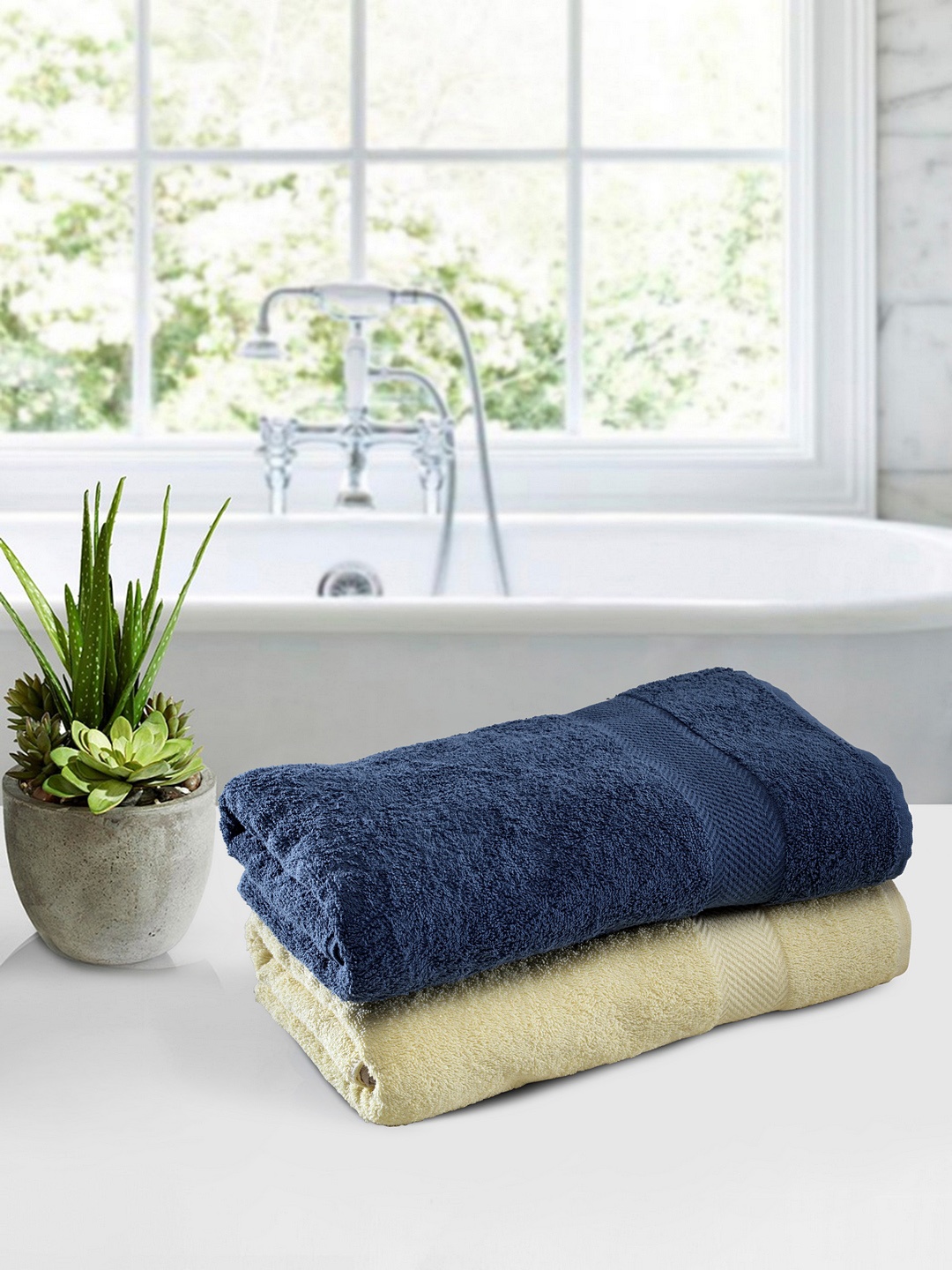 

BIANCA Unisex Set of 2 Solid Bath Towels, Navy blue