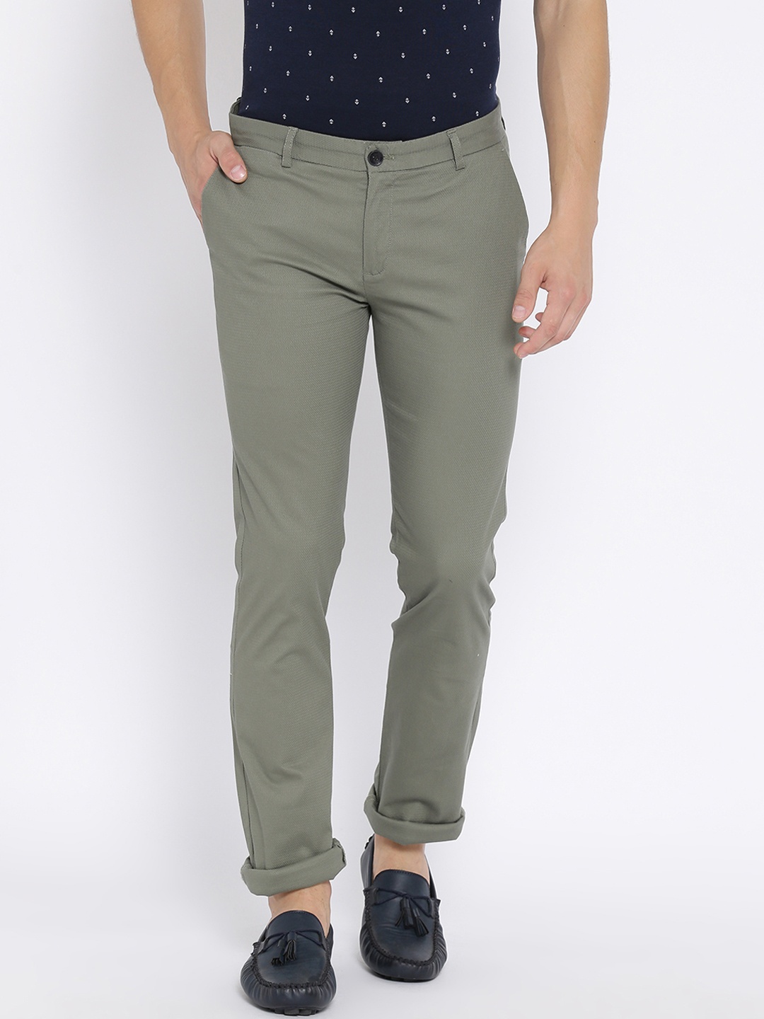 

Duke Men Olive Green Slim Fit Self Design Regular Trousers