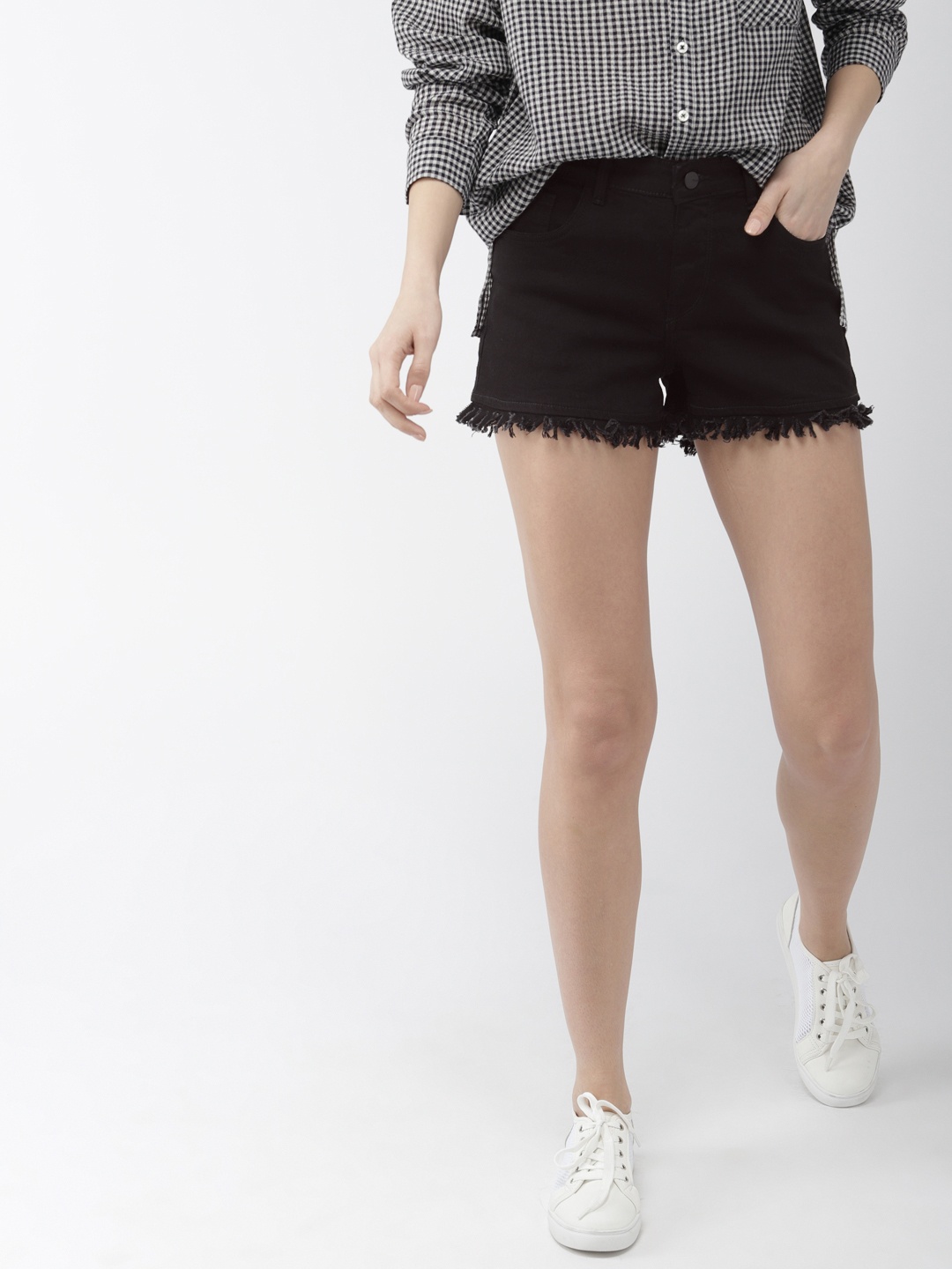 

Mast & Harbour Women Black Solid Regular Fit Denim Shorts
