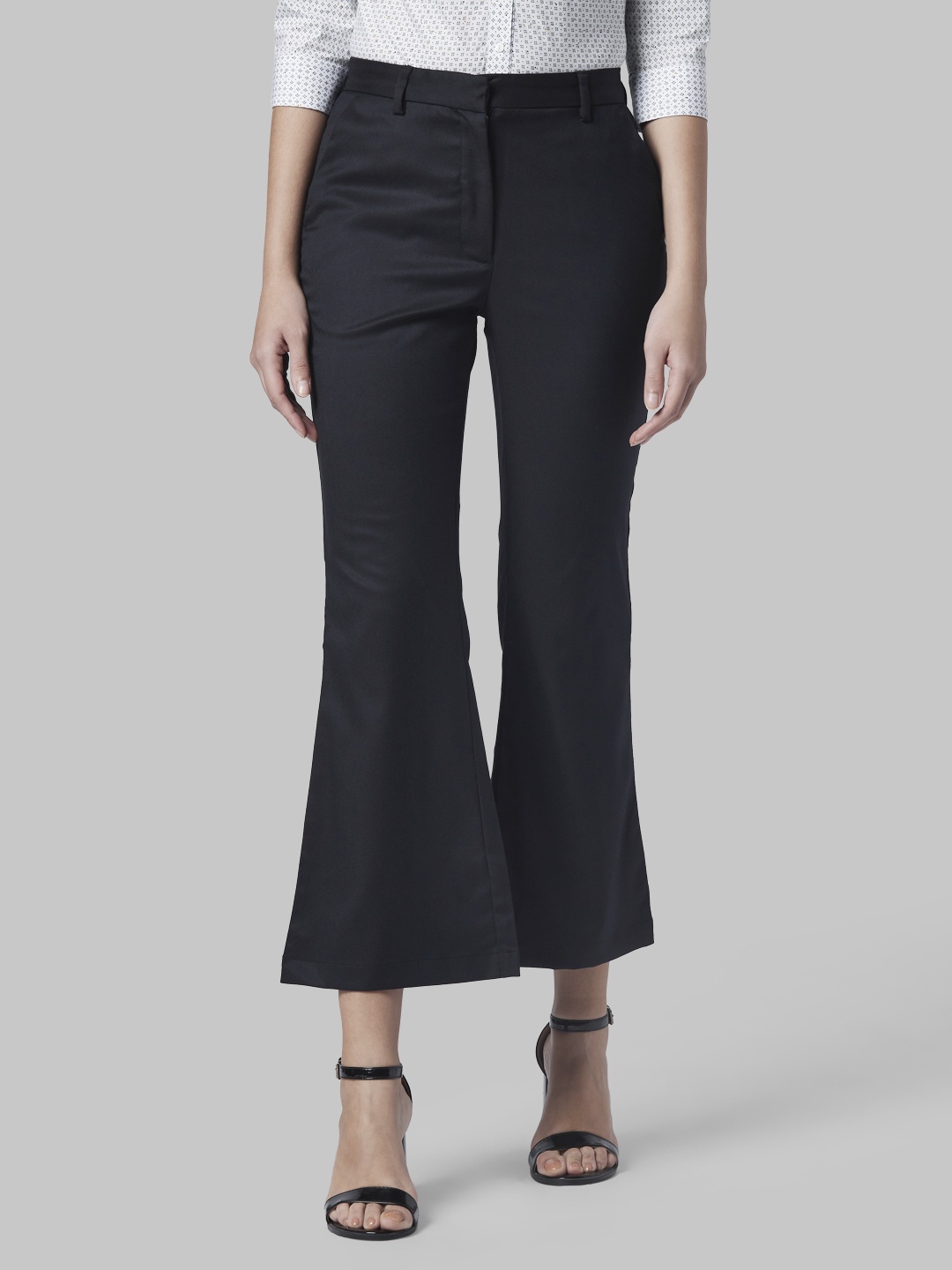 

Park Avenue Women Black Slim Fit Solid Culottes, Navy blue