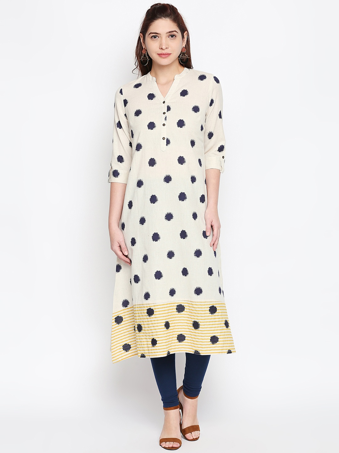 

RANGMANCH BY PANTALOONS Women Off-White Printed Straight Kurta