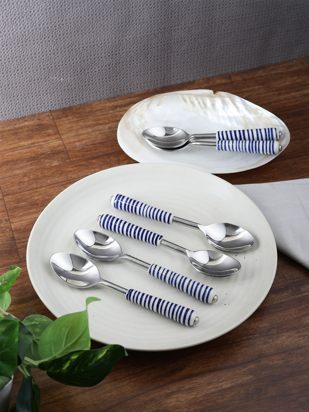 

VarEesha Set of 6 Printed Stainless Steel Spoons, Blue
