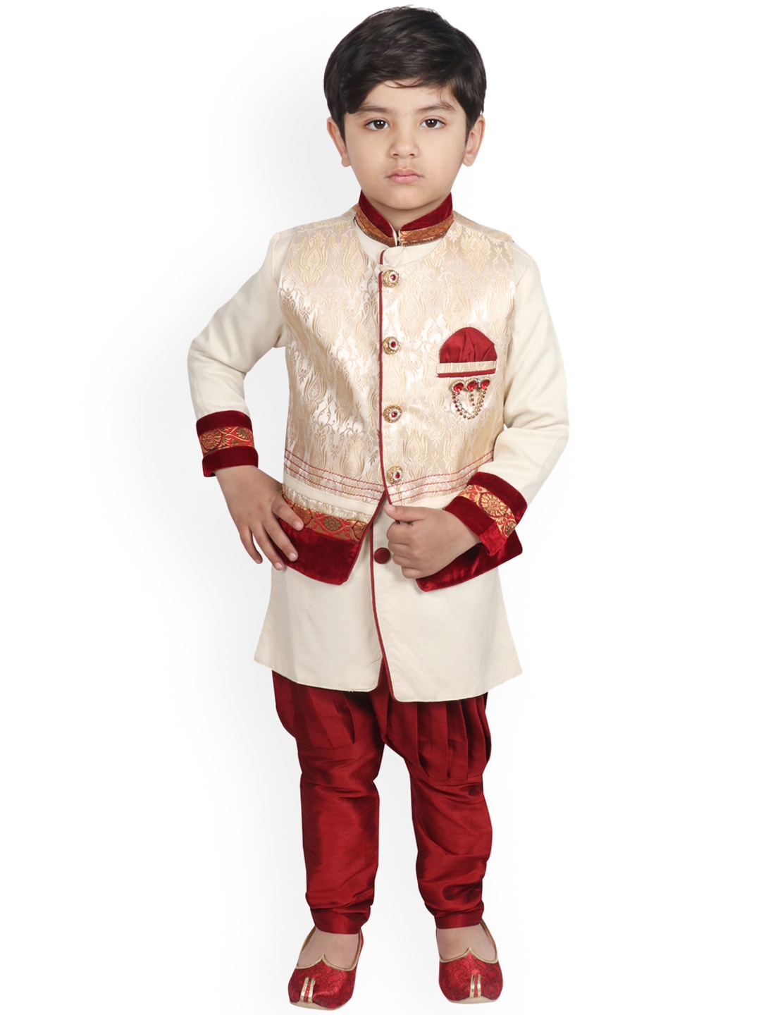 

SG YUVRAJ Boys Cream-Coloured & Maroon Self Design Kurta with Pyjamas
