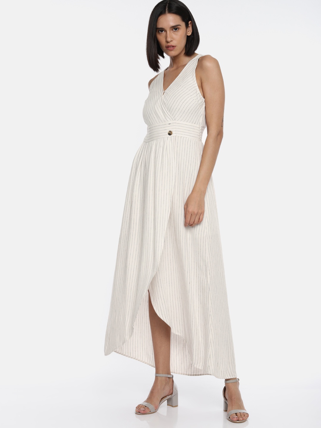 

AMERICAN EAGLE OUTFITTERS Women Off-White & Black Striped Maxi Dress