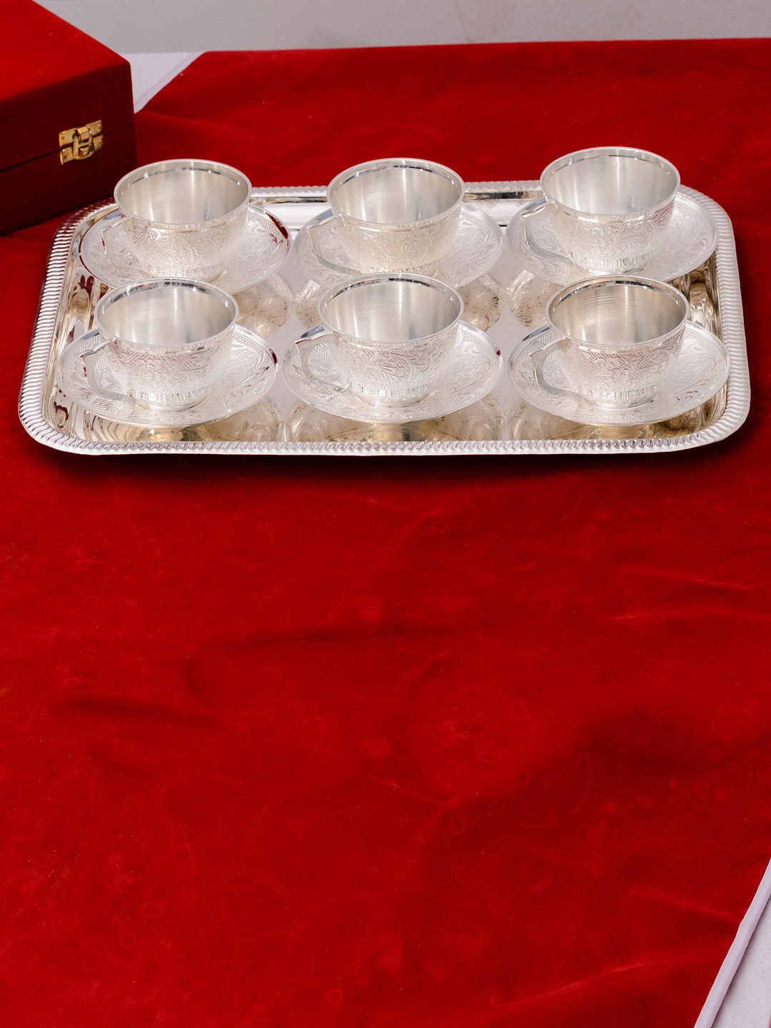 

eCraftIndia Set of 6 Silver-Toned Bowl Set with Box