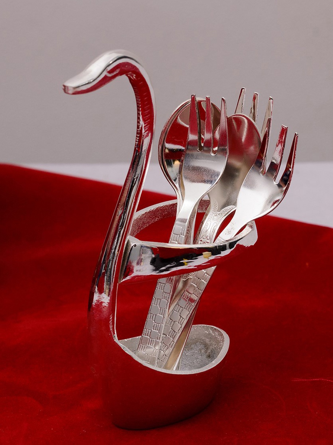 

eCraftIndia Silver-Toned Spoon Holder with Velvet Box