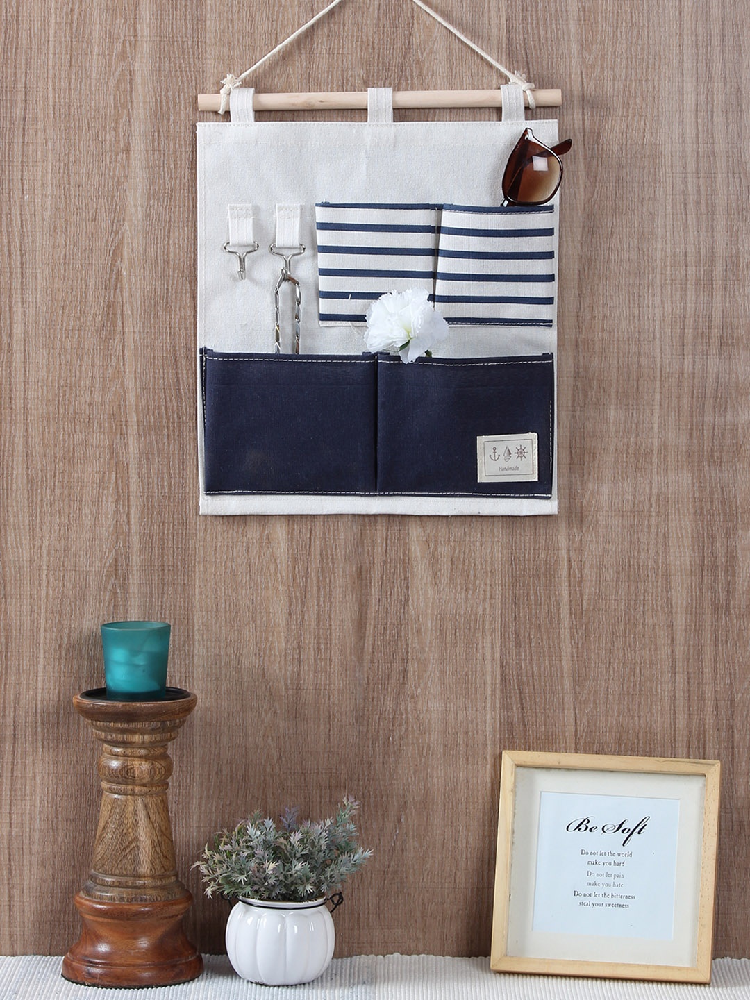 

Cortina White & Navy Blue Printed Handbag Organiser
