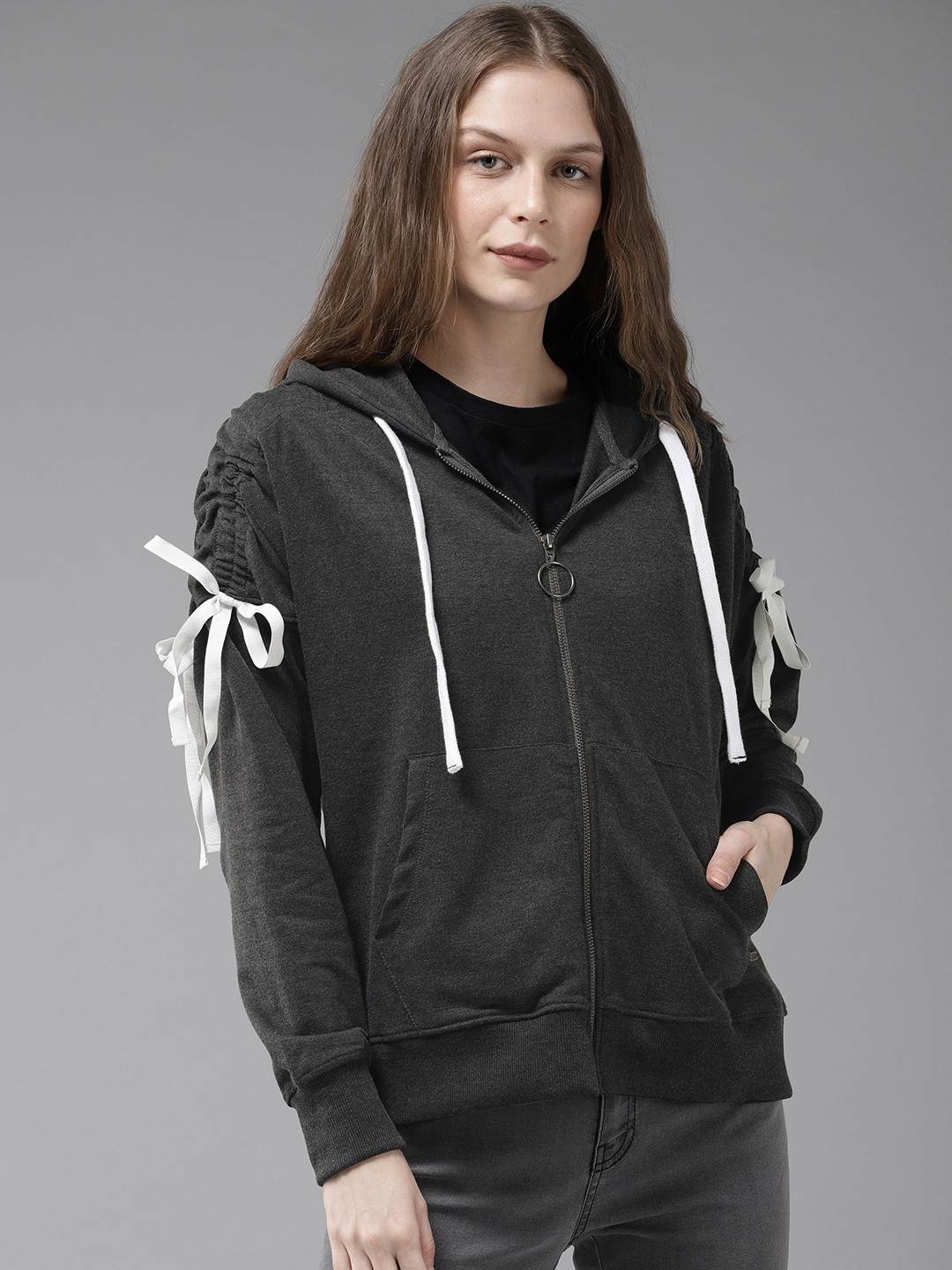 

The Roadster Lifestyle Co Women Grey Melange Solid Hooded Sweatshirt