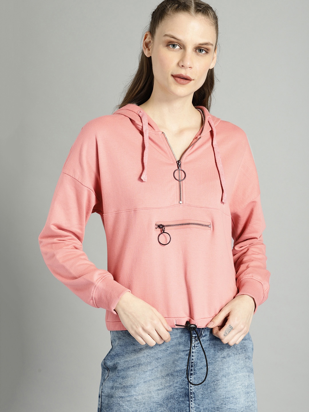 

The Roadster Lifestyle Co Women Pink Solid Hooded Sweatshirt