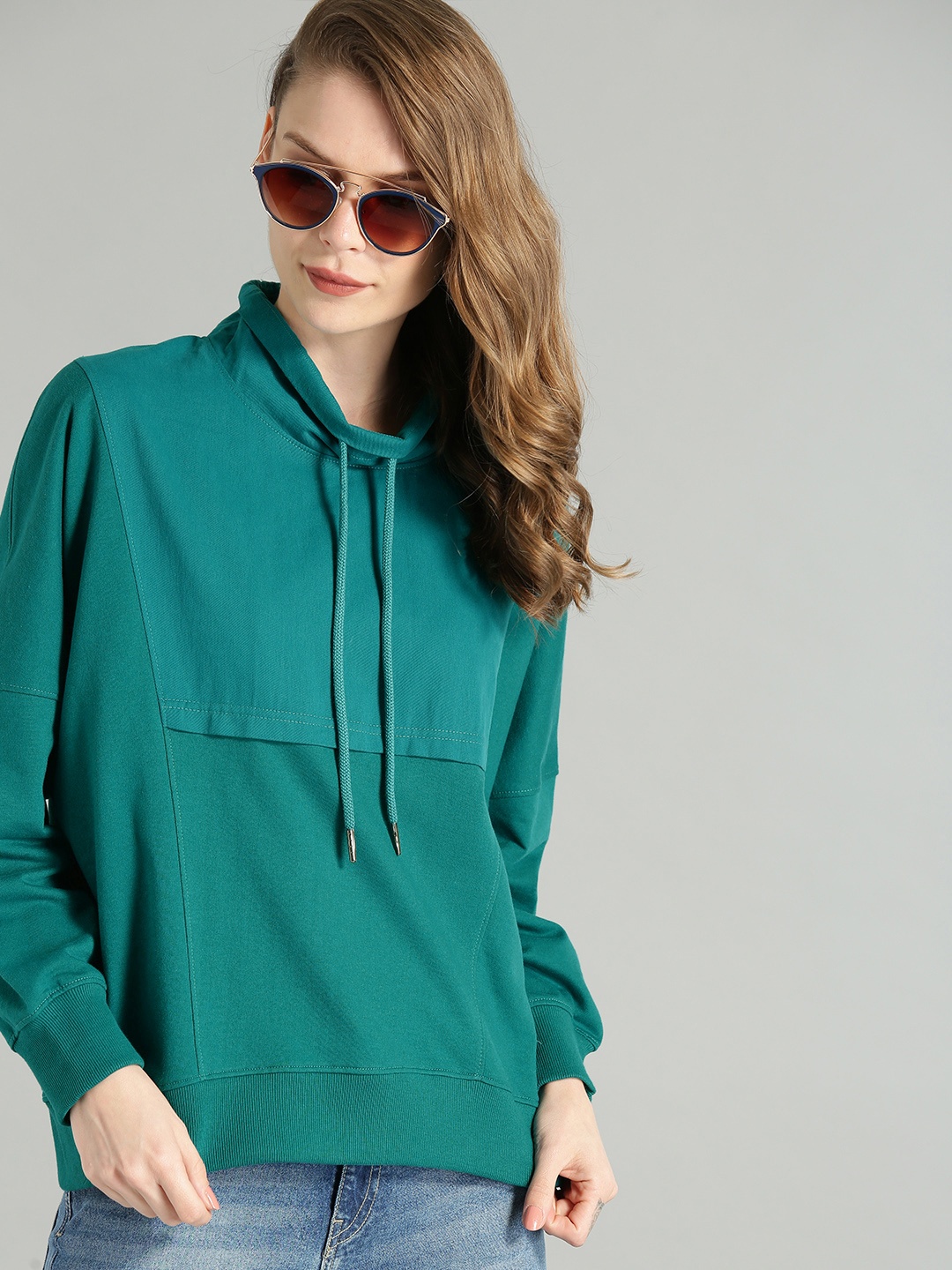 

The Roadster Lifestyle Co Women Teal Green Solid Pullover Sweatshirt