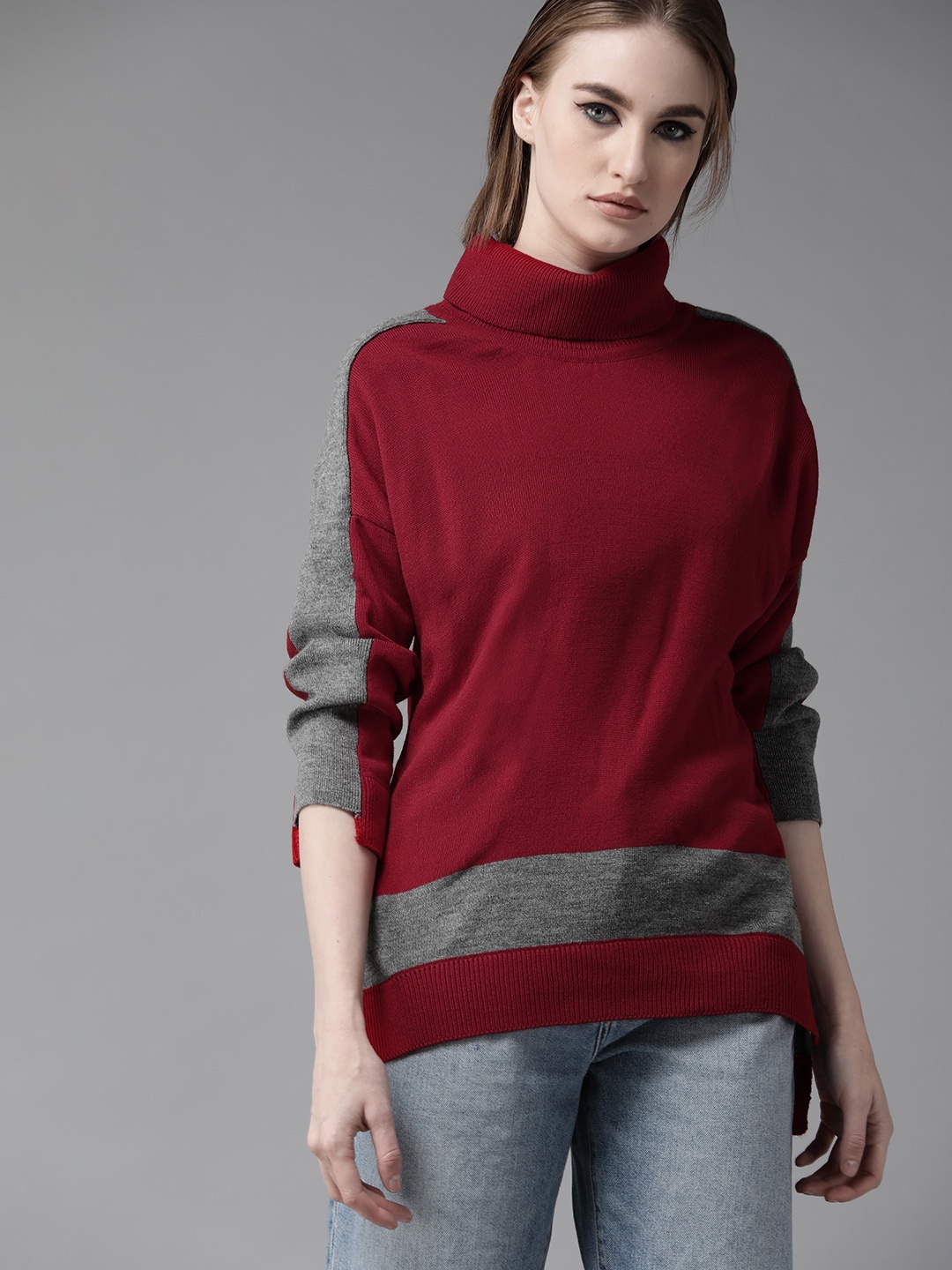 

The Roadster Lifestyle Co Women Red & Grey Solid Pullover