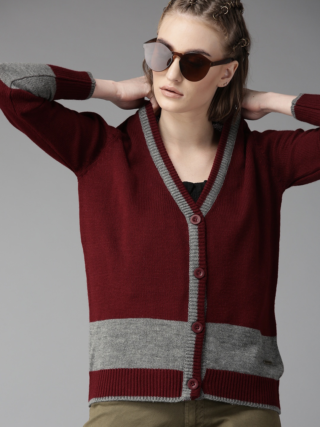 

The Roadster Lifestyle Co Women Maroon & Grey Colourblocked Cardigan