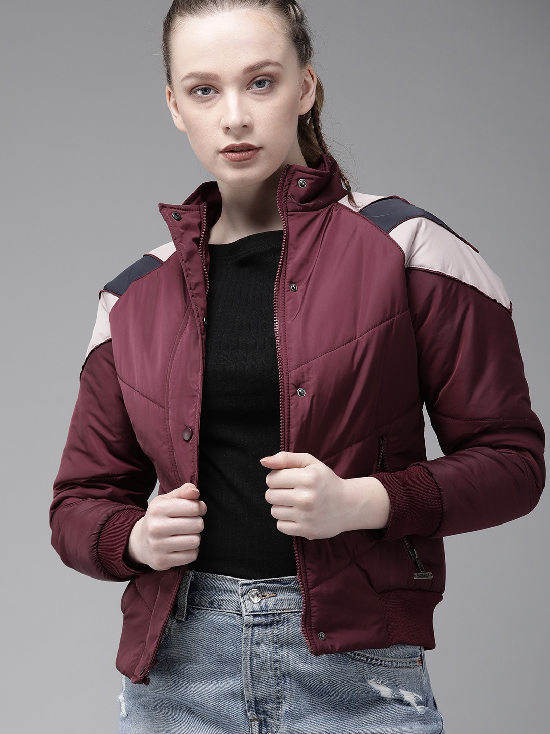 

The Roadster Lifestyle Co Women Maroon Colourblocked Jacket