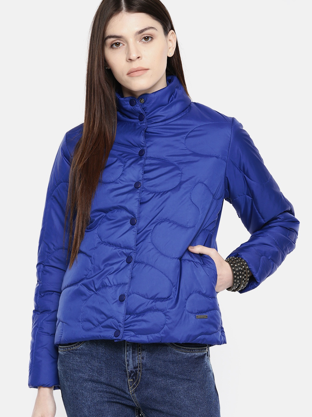 

The Roadster Lifestyle Co Women Blue Solid Jacket