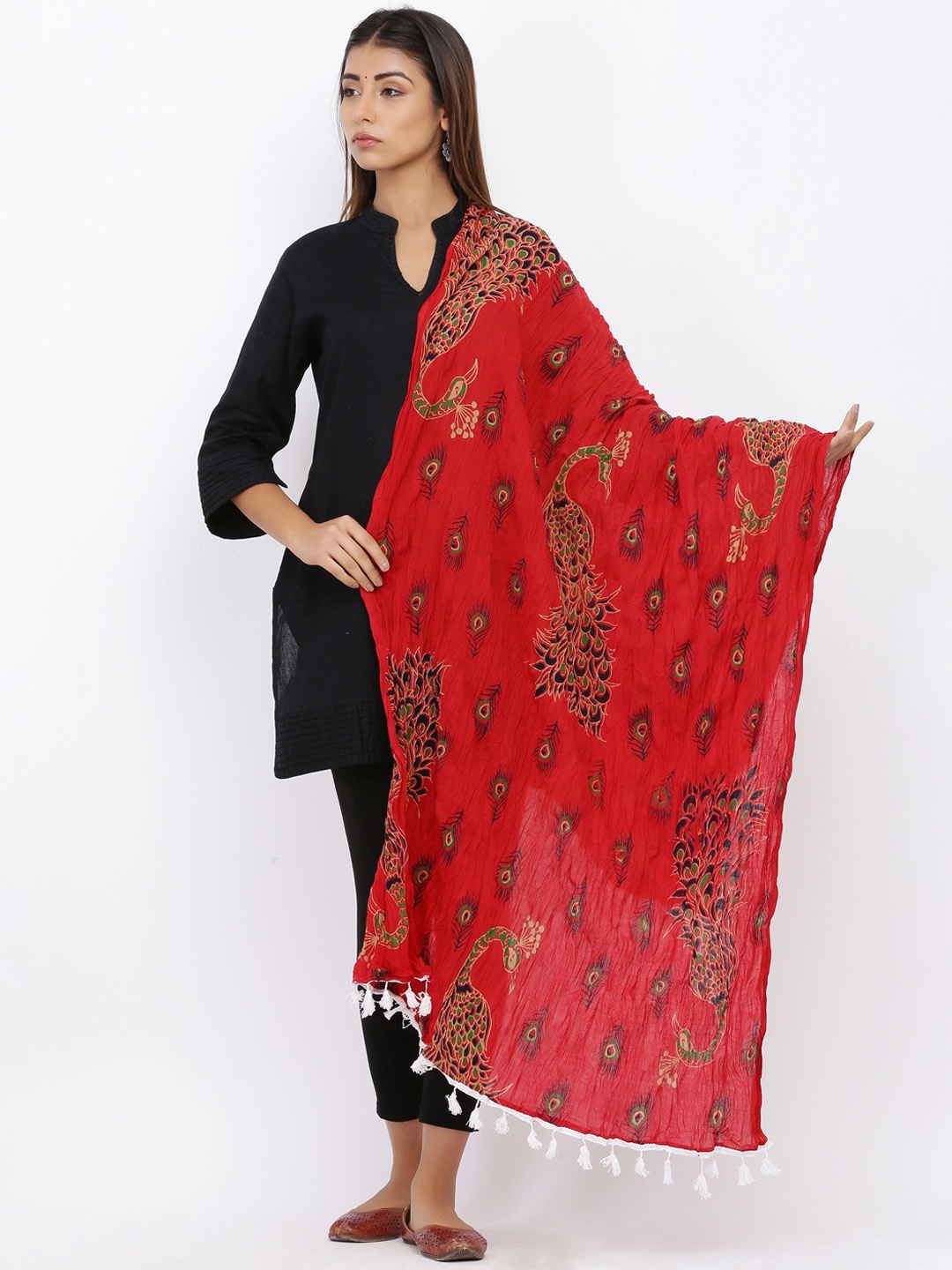 

SOUNDARYA Red Block Printed Pure Cotton Dupatta