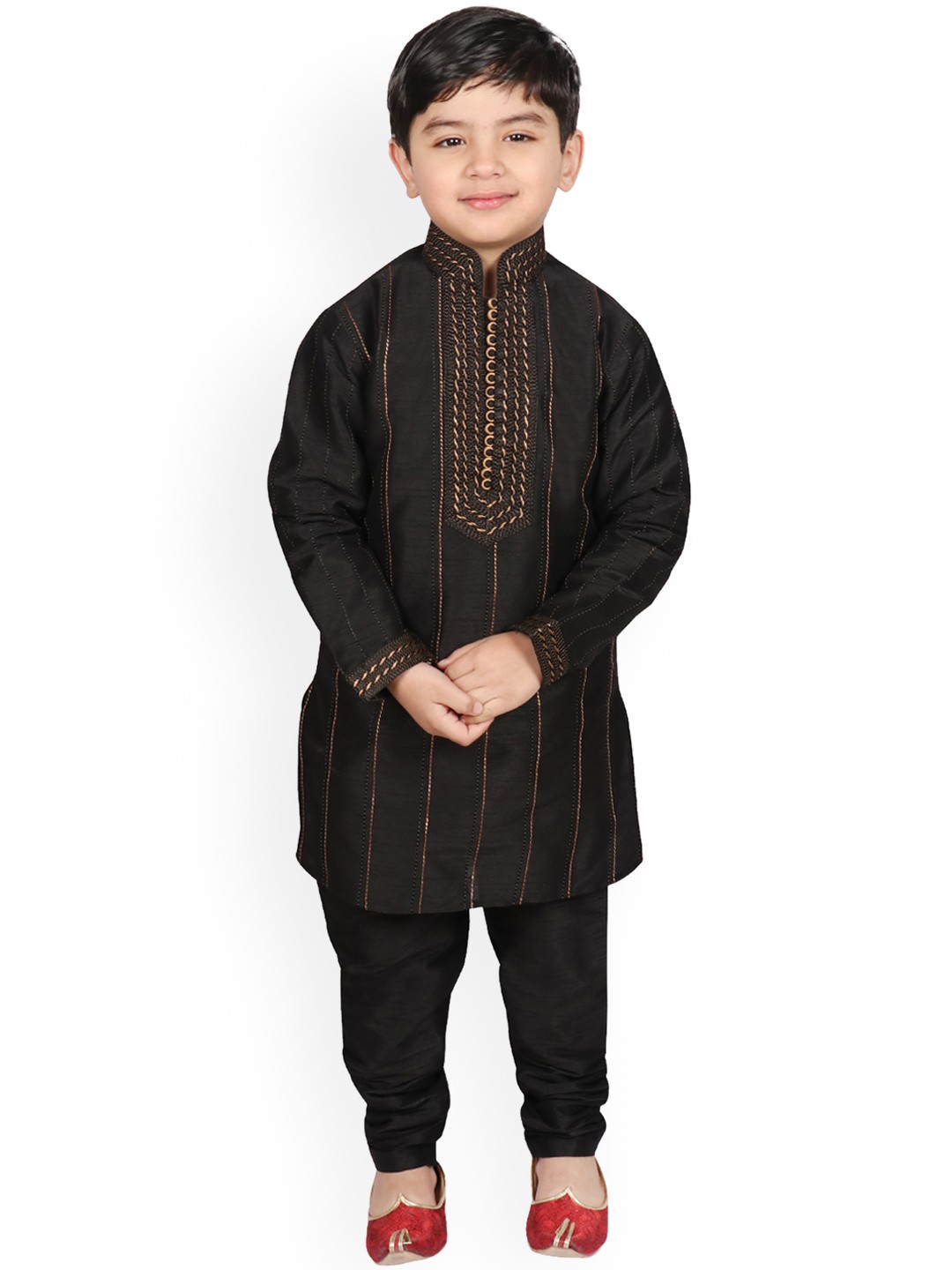 

SG YUVRAJ Boys Black Embroidered Kurta with Pyjamas