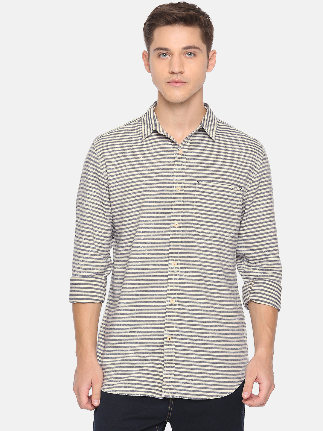 

Jack & Jones Men Navy & Off-White Regular Fit Striped Casual Shirt, Navy blue