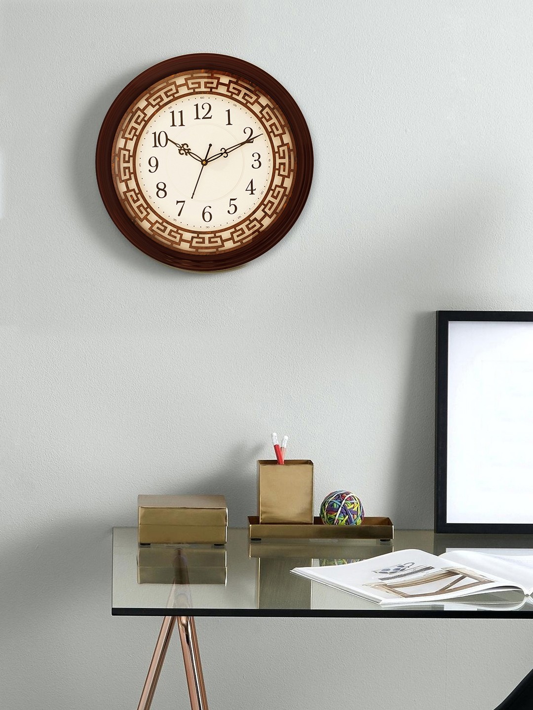 

eCraftIndia Brown Handcrafted Round Printed Analogue Wall Clock
