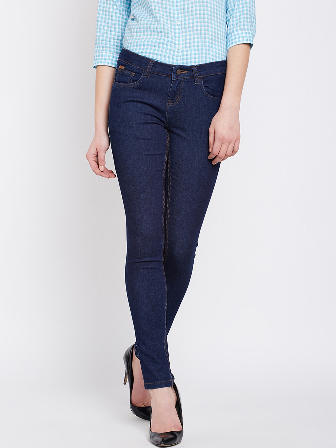 

Crimsoune Club Women Blue Super Skinny Fit Mid-Rise Clean Look Jeans