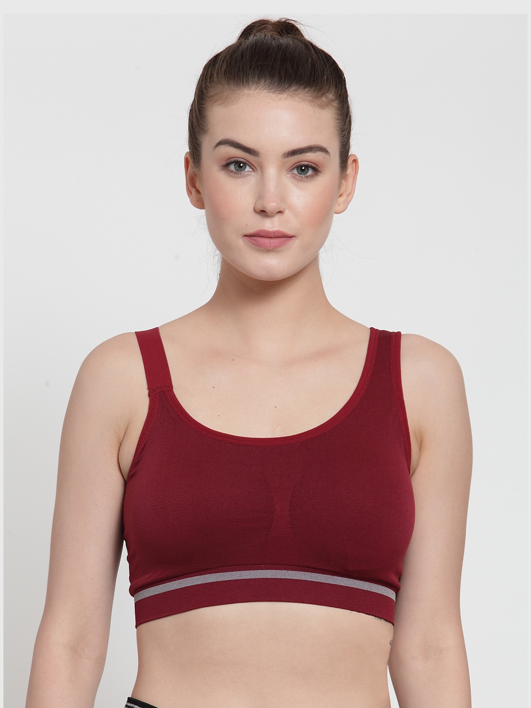 

PrettyCat Maroon Solid Non-Wired Lightly Padded Sports Bra