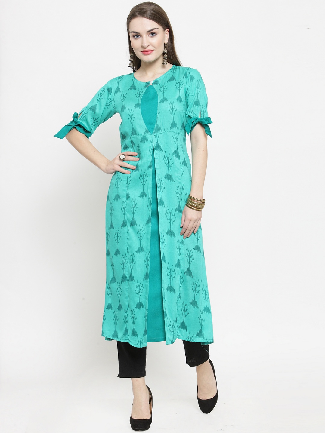 

Indibelle Women Teal & Black Printed Kurta with Trousers