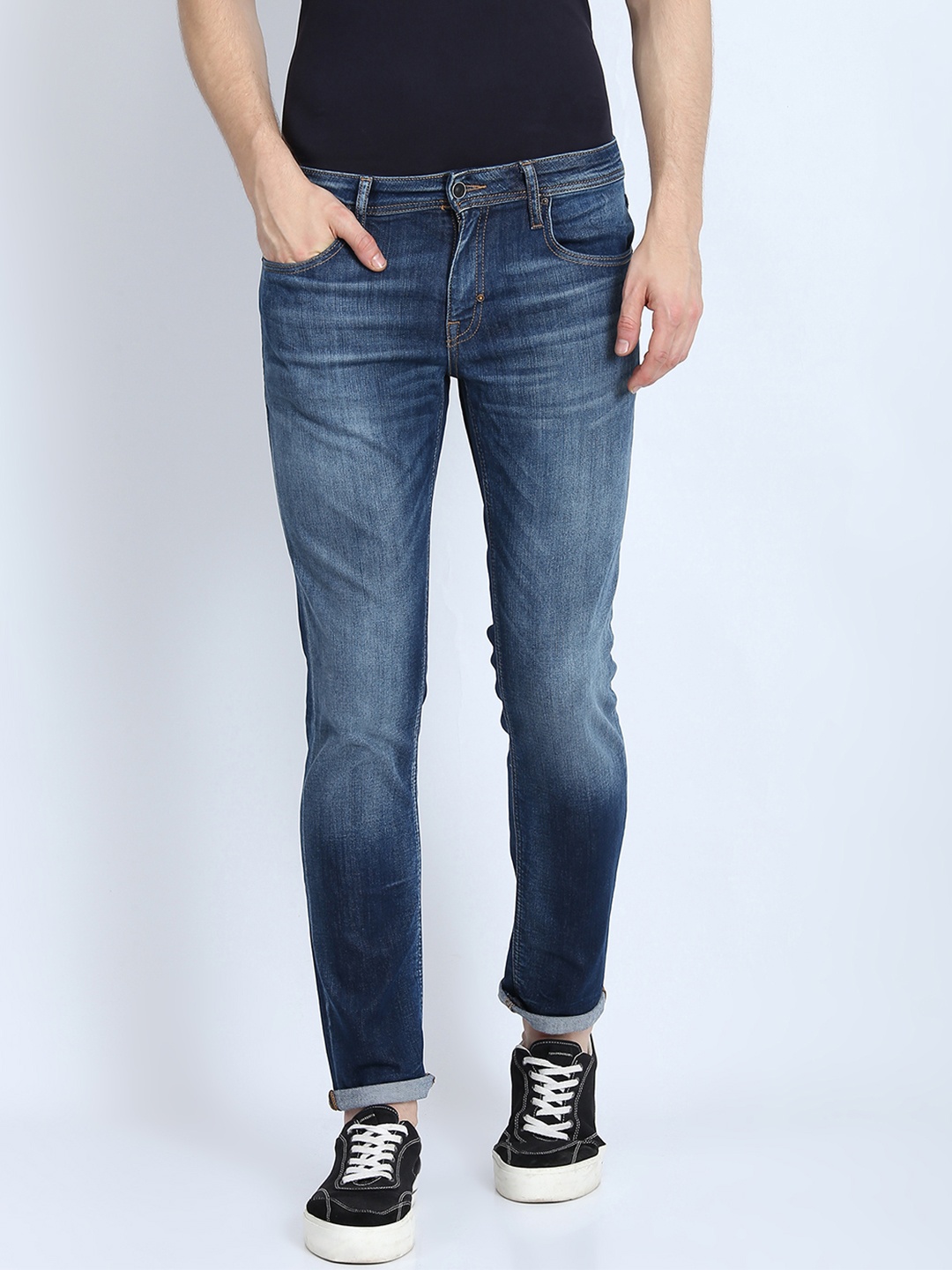 

Antony Morato Men Blue Slim Fit Mid-Rise Clean Look Jeans