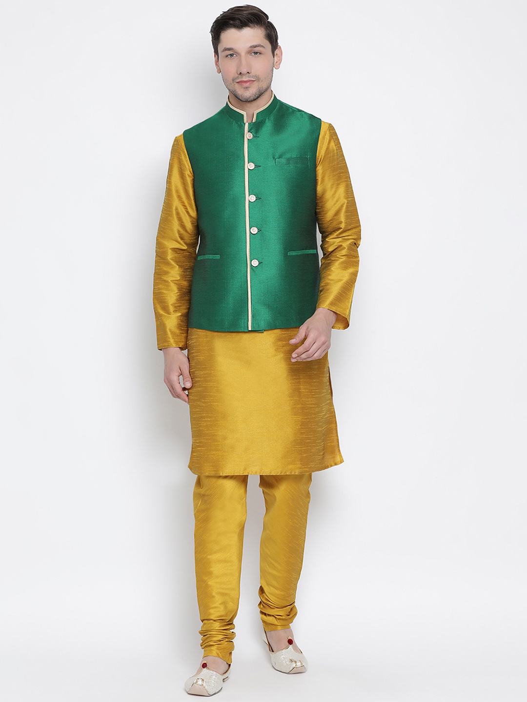 

VASTRAMAY Men Mustard Solid Kurta with Churidar
