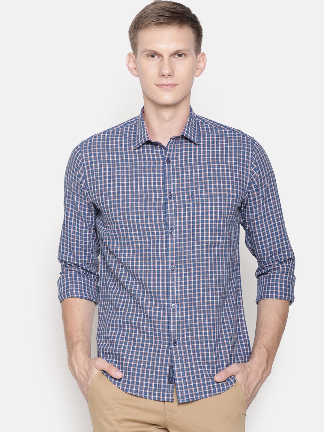 

CAVALLO by Linen Club Men Linen Cotton Navy Blue Regular Fit Checked Casual Shirt