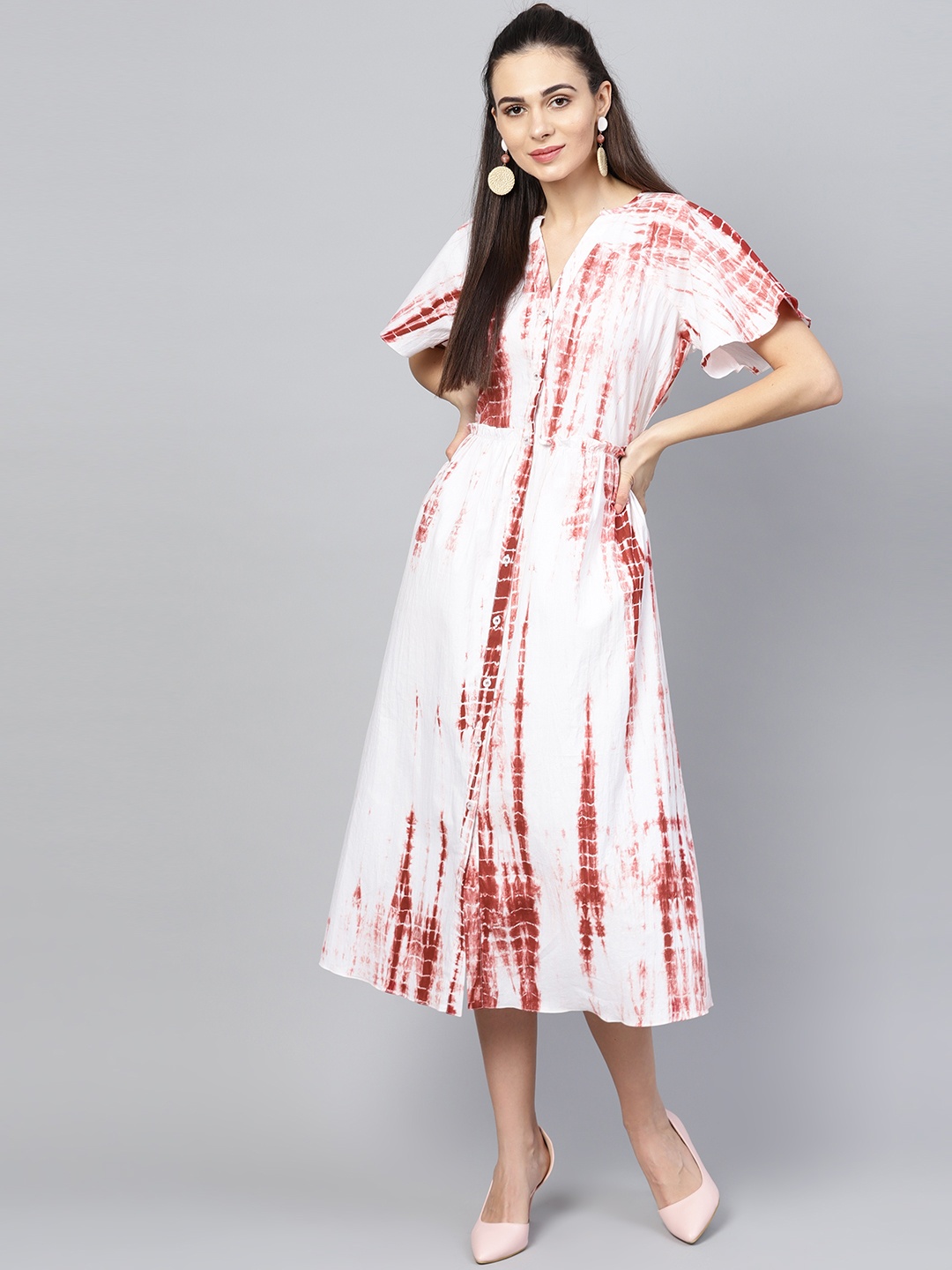 

Athena Women White & Maroon Dyed A-Line Dress