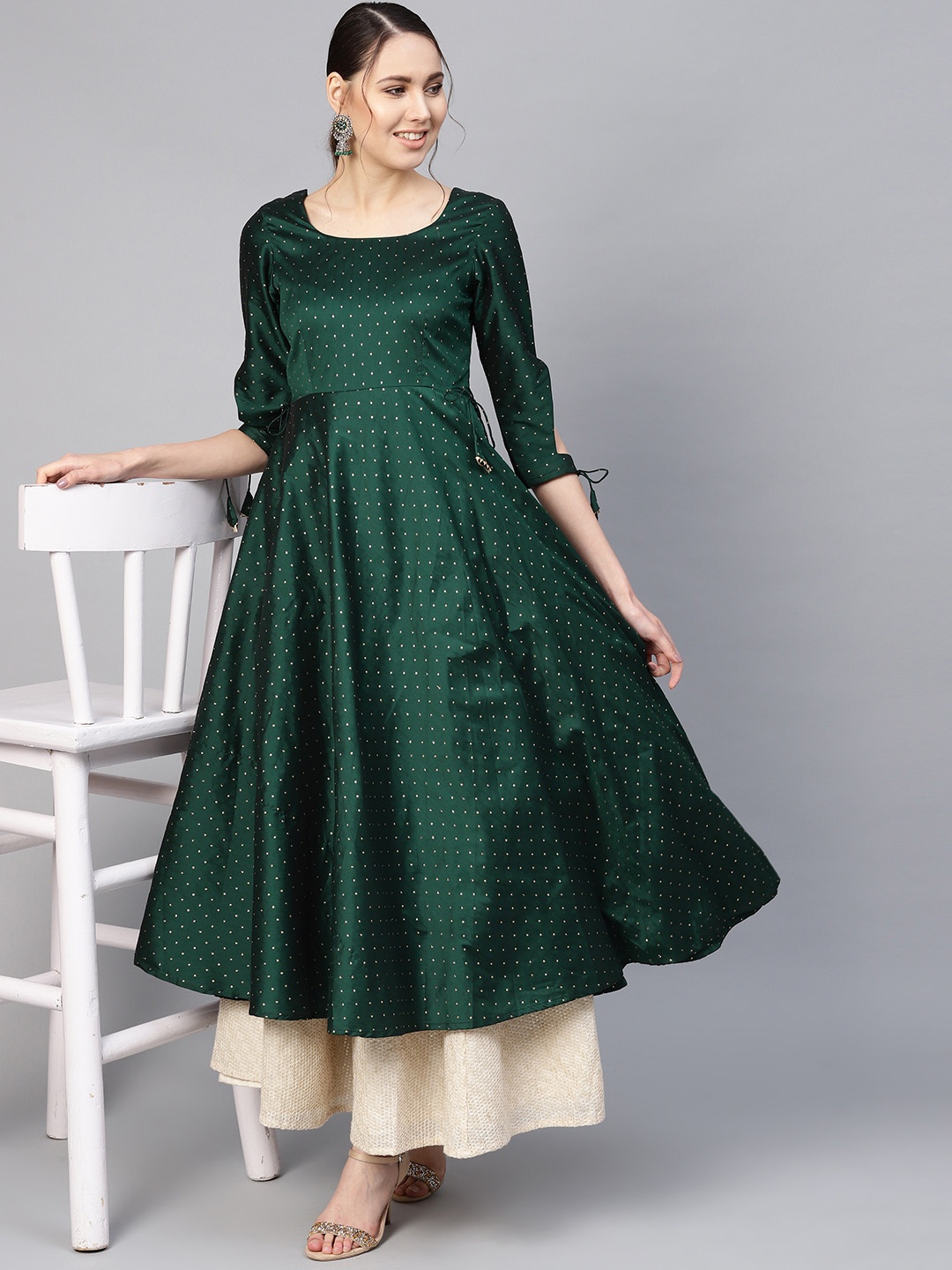 

Inddus Women Dark Green Zari Weaved A-Line Kurta
