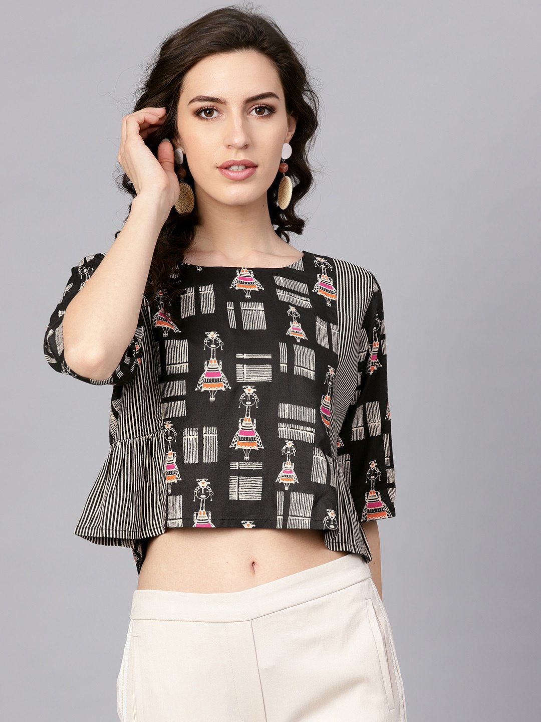 

Varanga Women Black & Off-White Printed Styled Back Crop Top