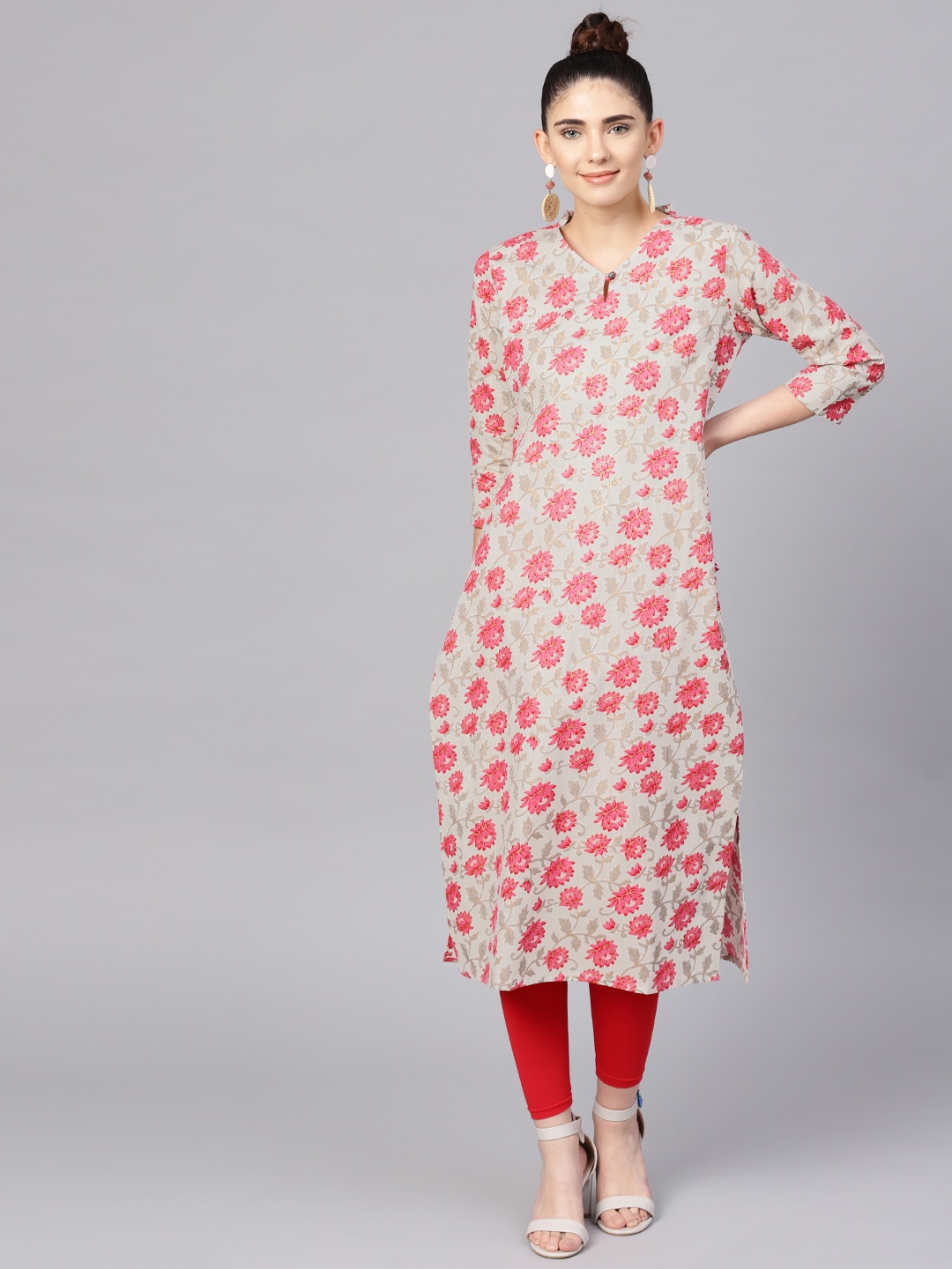 

Varanga Women Grey & Pink Floral Print Straight Kurta