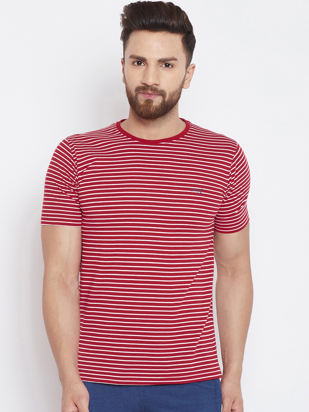 

Okane Men Red Striped Round Neck T-shirt