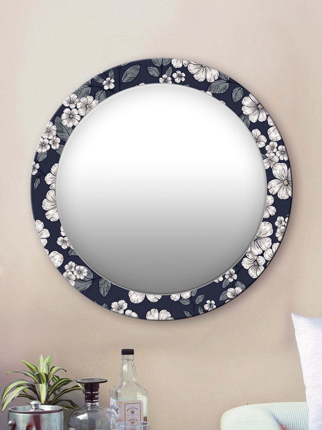 

999Store Unisex White & Grey Floral Round Wall Mirror