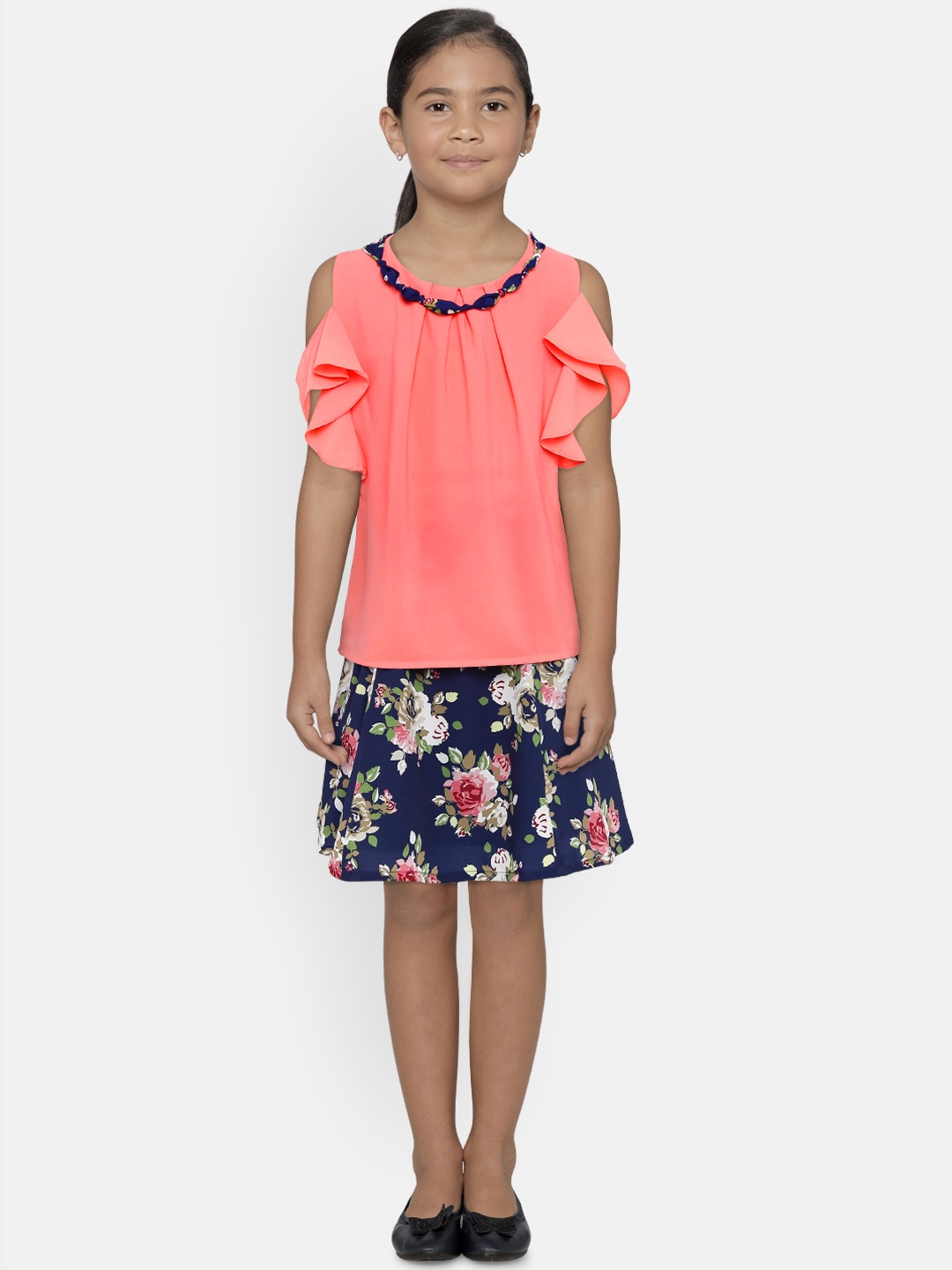 

Peppermint Girls MAGICAL BUNCH Peach-Coloured Solid Top with Blue Printed Skirt