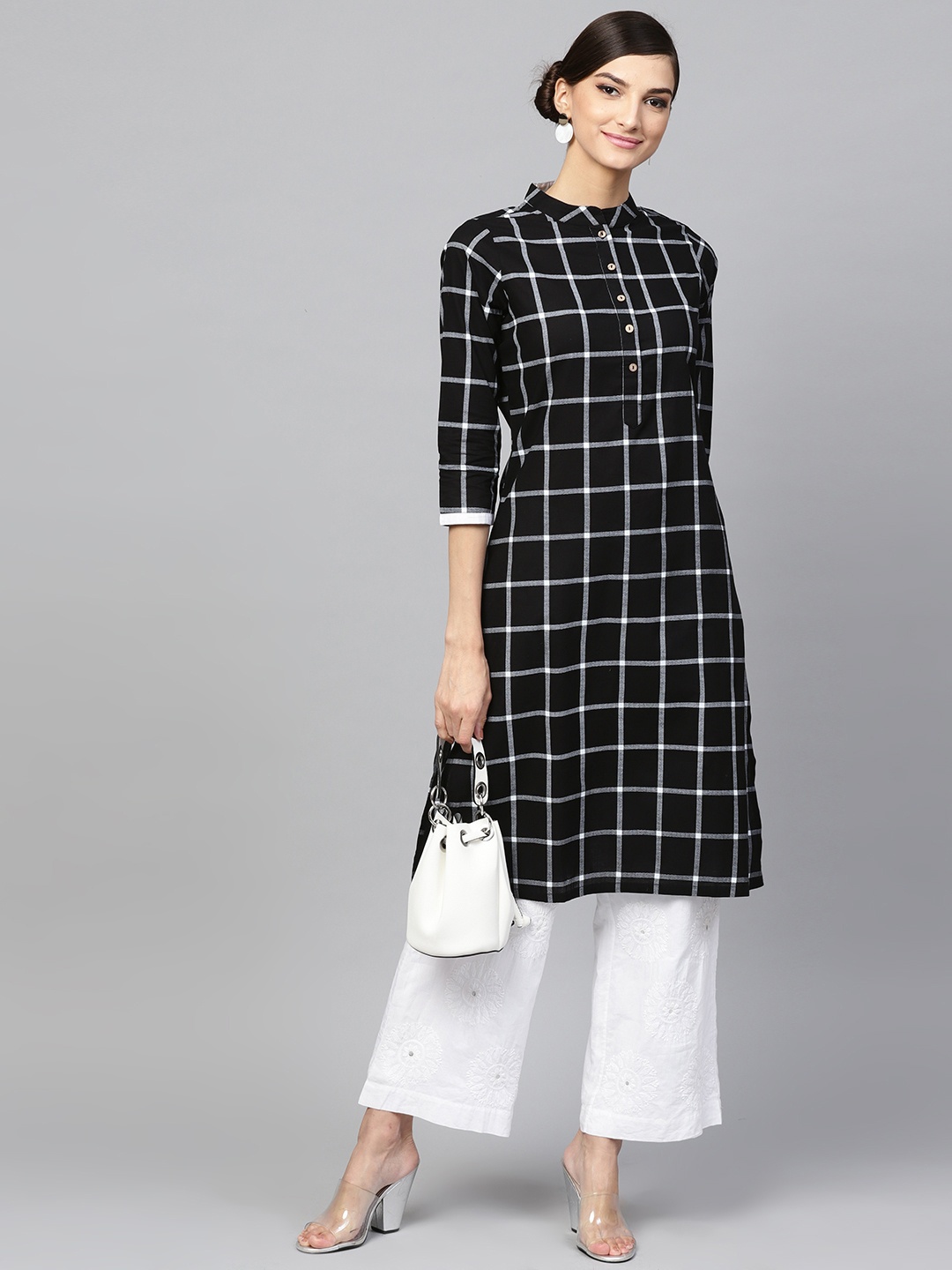 

SASSAFRAS Women Black & White Checked A-Line Kurta