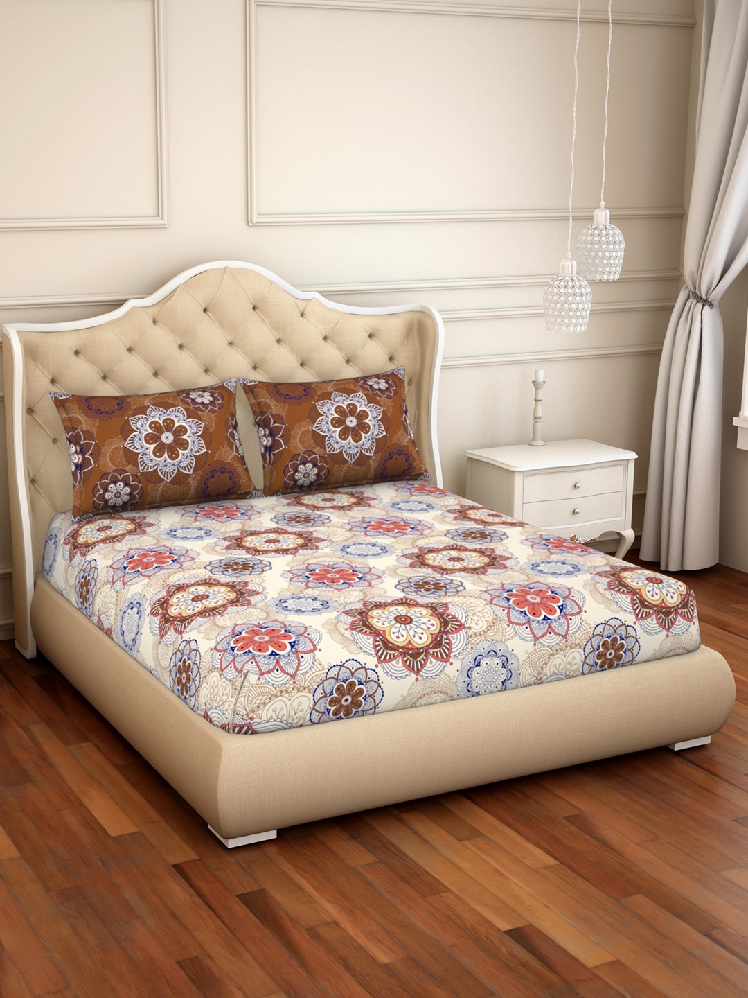 

CORE Designed by SPACES Beige & Brown Floral 144 TC Cotton 1 Queen Bedsheet with 2 Pillow Covers