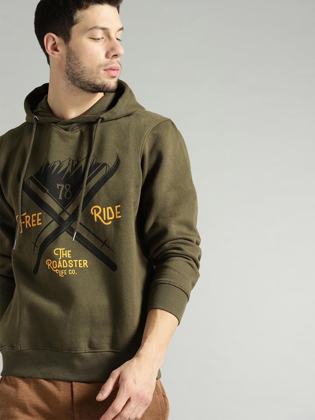

The Roadster Lifestyle Co Men Olive Green & Black Printed Hooded Sweatshirt