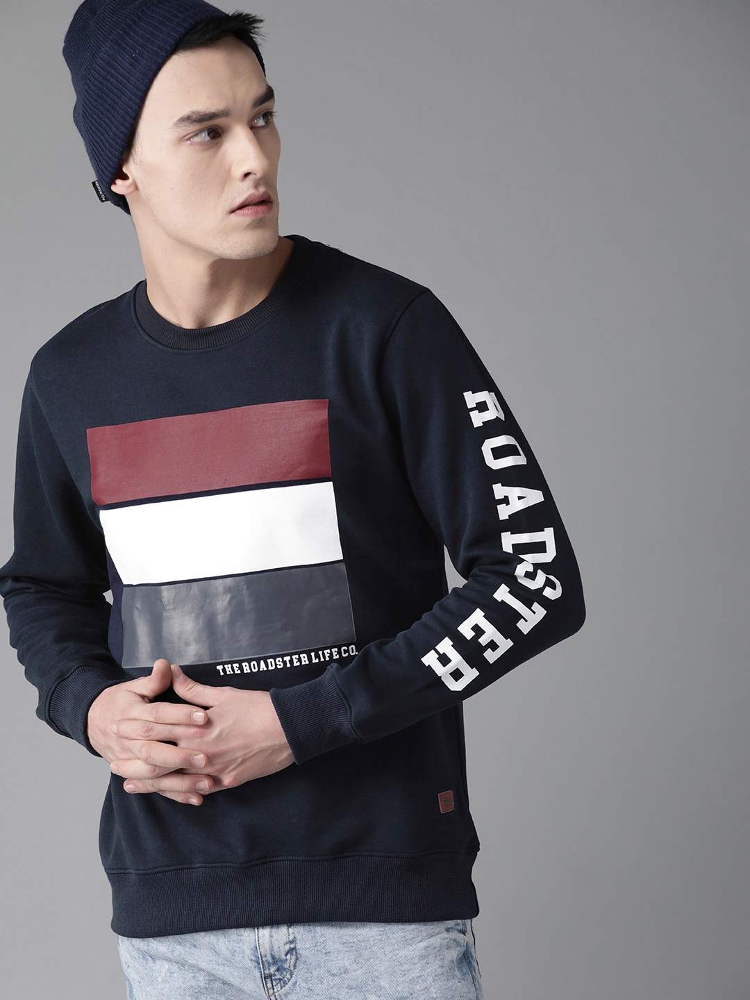 

The Roadster Lifestyle Co Men Navy Blue Printed Sweatshirt