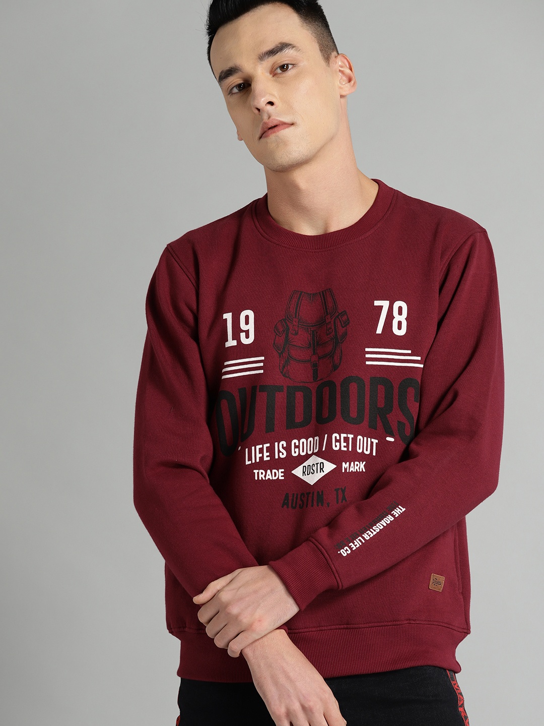 

The Roadster Lifestyle Co Men Maroon & White Printed Sweatshirt