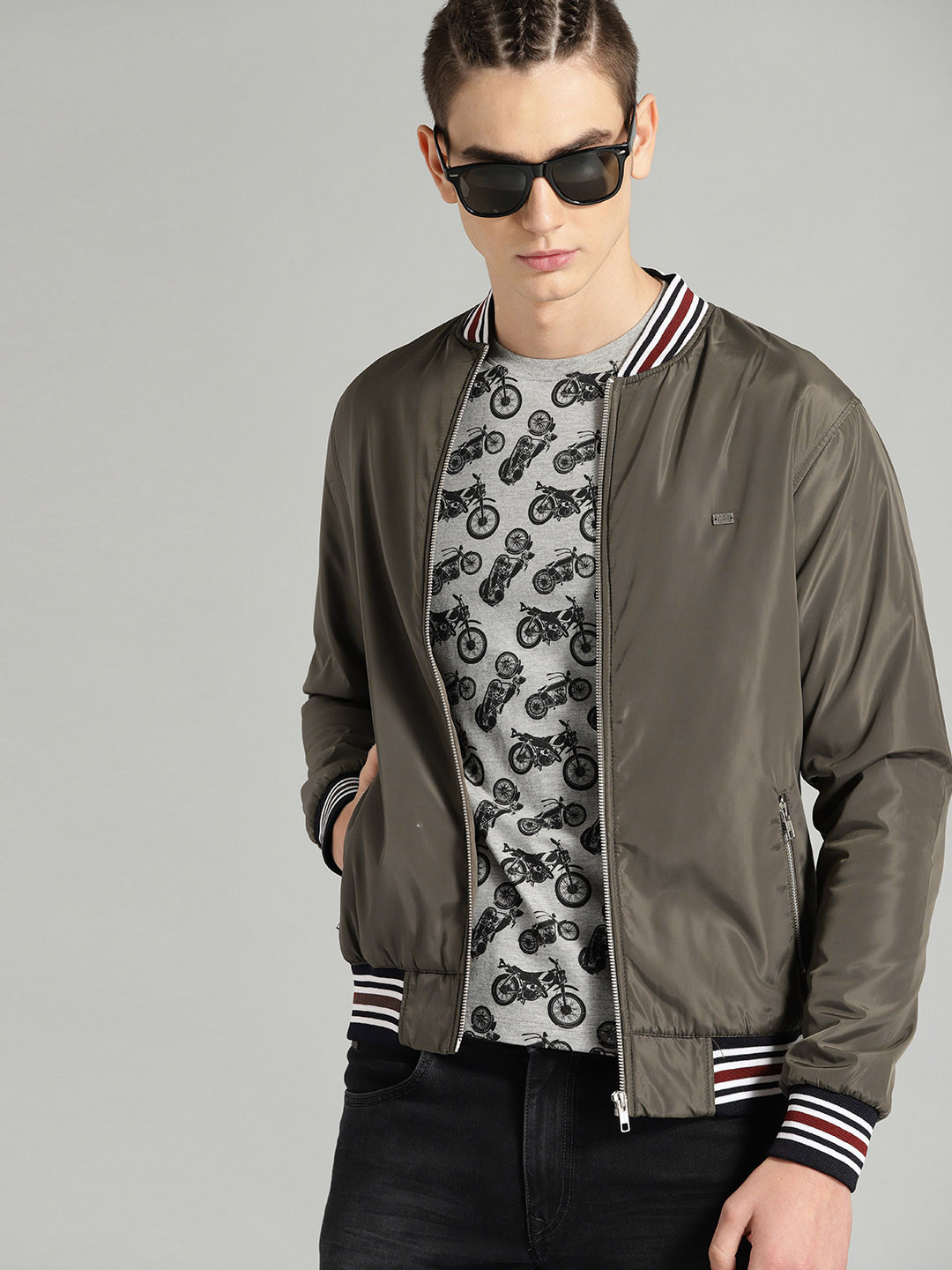 

The Roadster Lifestyle Co Men Olive Brown Solid Bomber Jacket