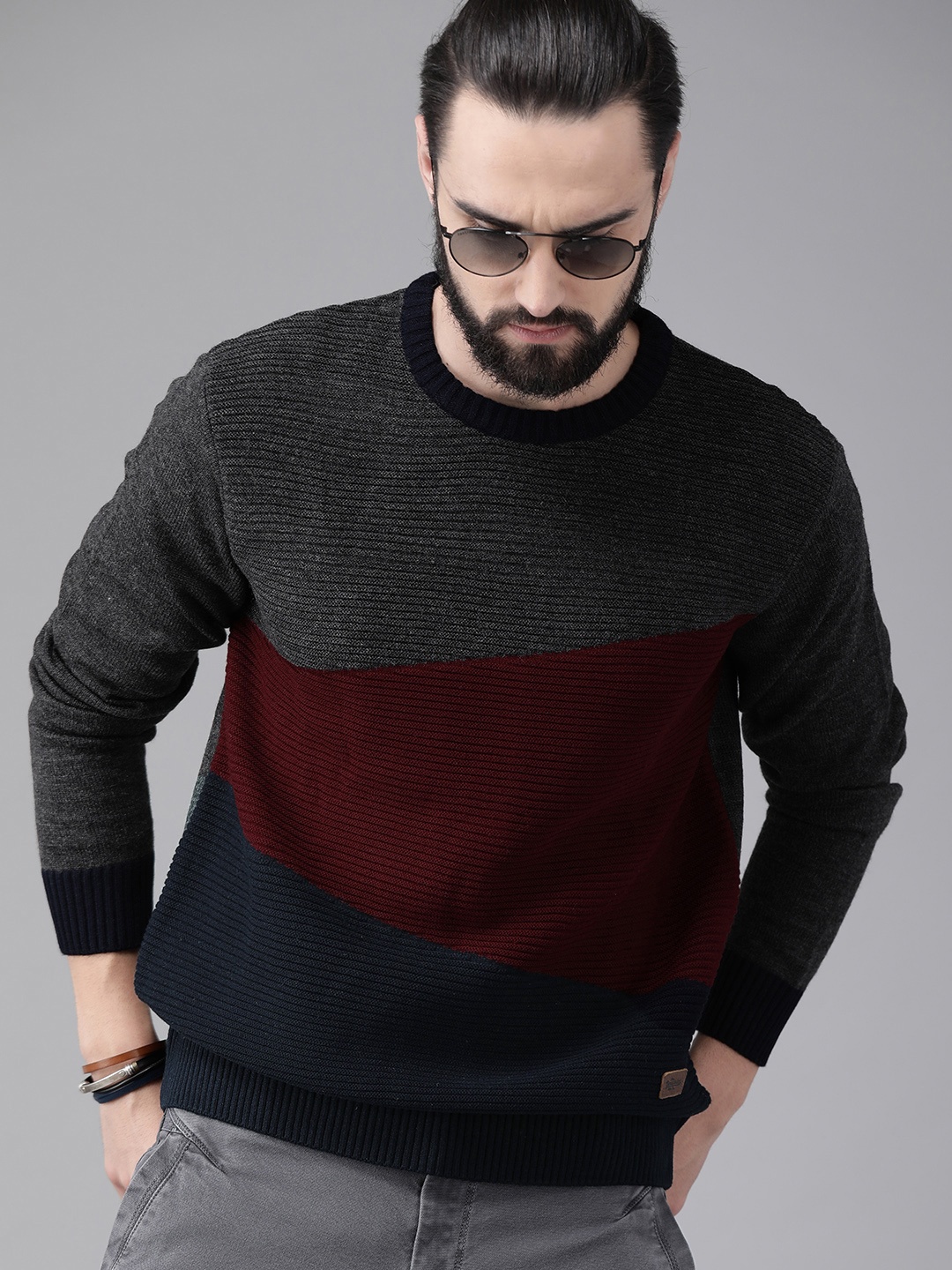 

The Roadster Lifestyle Co Men Grey & Red Colourblocked Pullover Sweater