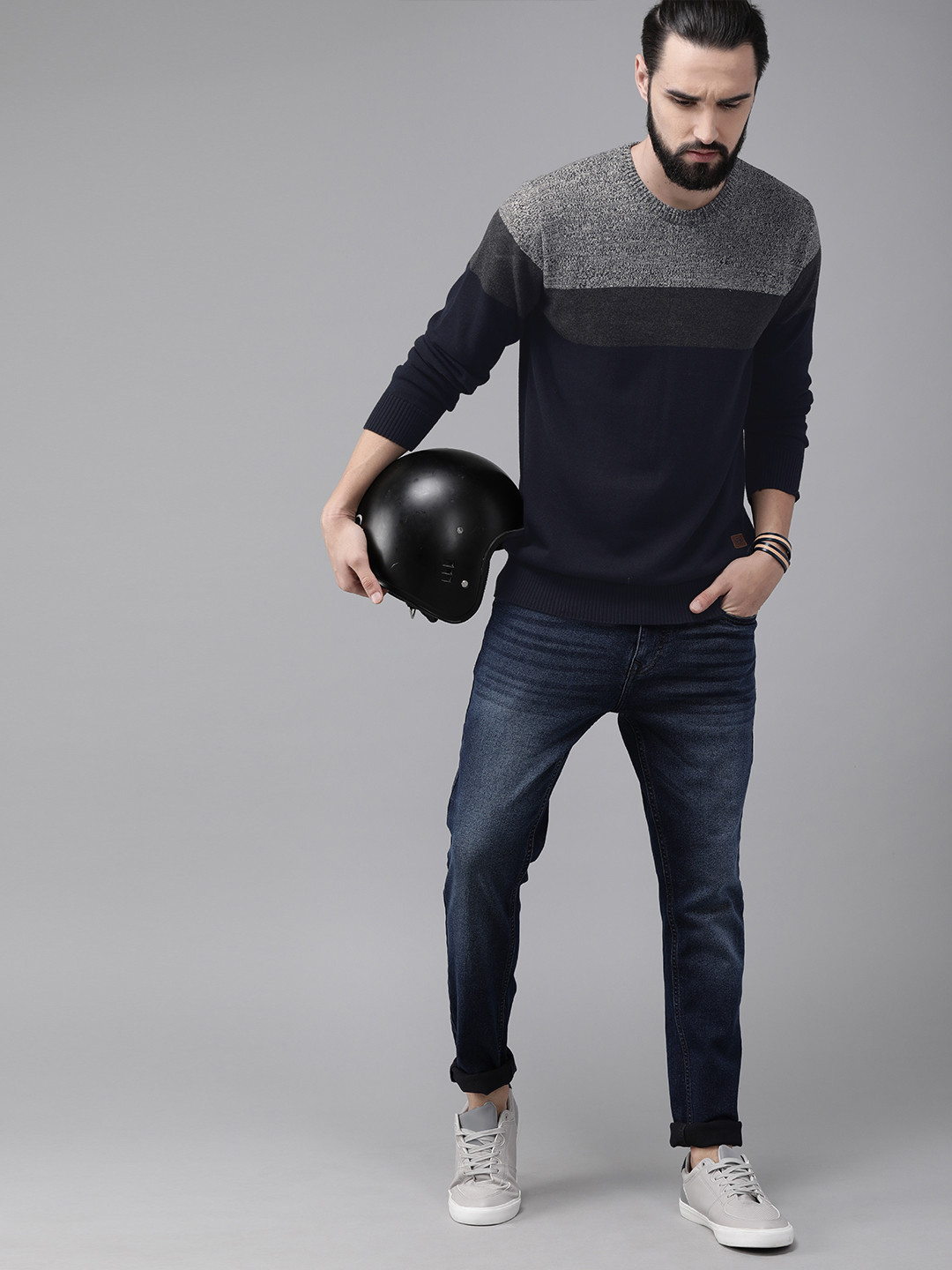 

The Roadster Lifestyle Co Men Grey & Navy Blue Colourblocked Pullover Sweater