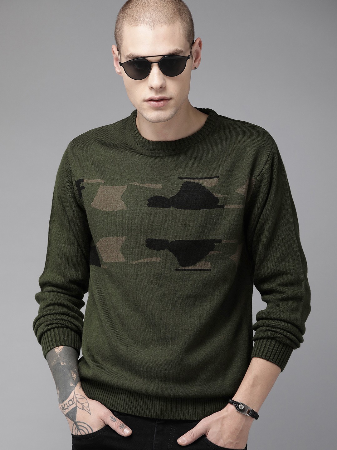 

The Roadster Lifestyle Co Men Olive Green Camouflage Woven Design Sweater